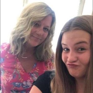 Meet your Posher, Stacy